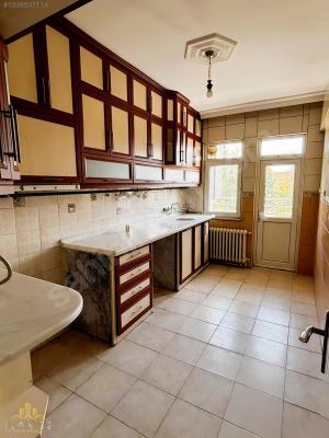 CUMA PAZARININ HEMEN YANINDA SATILIK DAİRE - fotoğraf 22