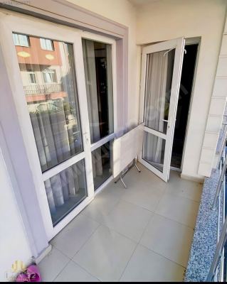 FİNANS SİSTEMLERİNE UYGUN 2+1 EŞYALI BALKONLU SATILIK APART - fotoğraf 8