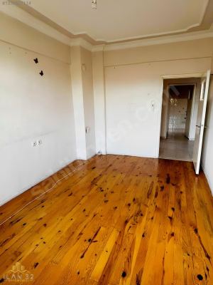 CUMA PAZARININ HEMEN YANINDA SATILIK DAİRE - fotoğraf 27